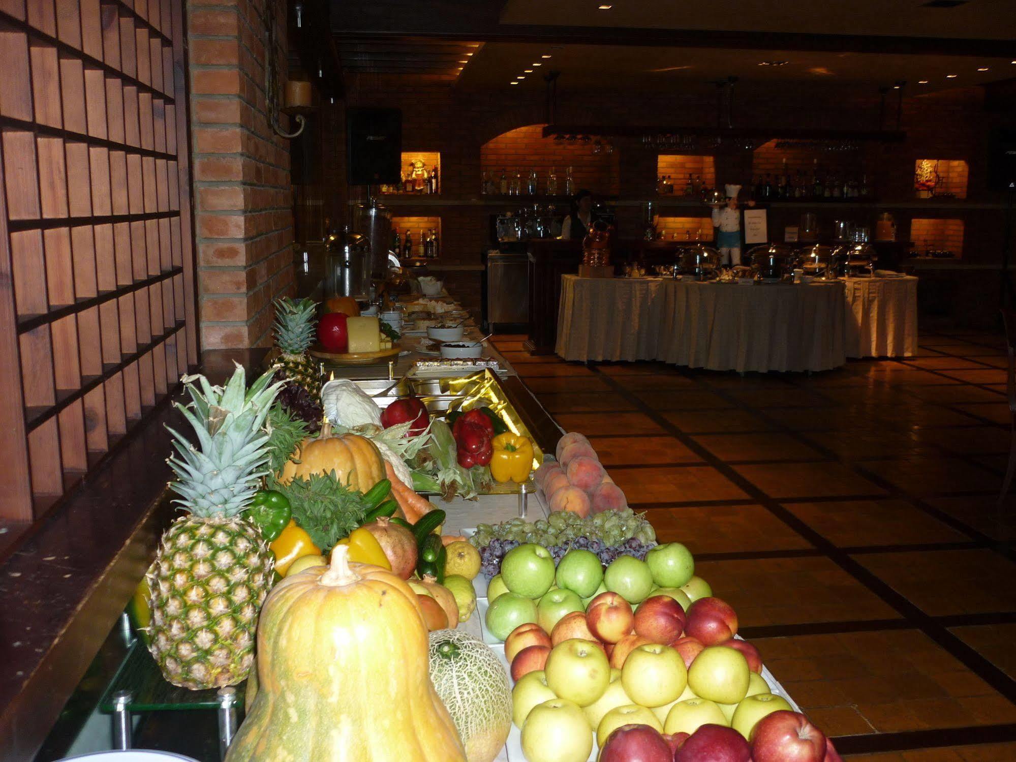 Promenade Hotel Zalqa Luaran gambar