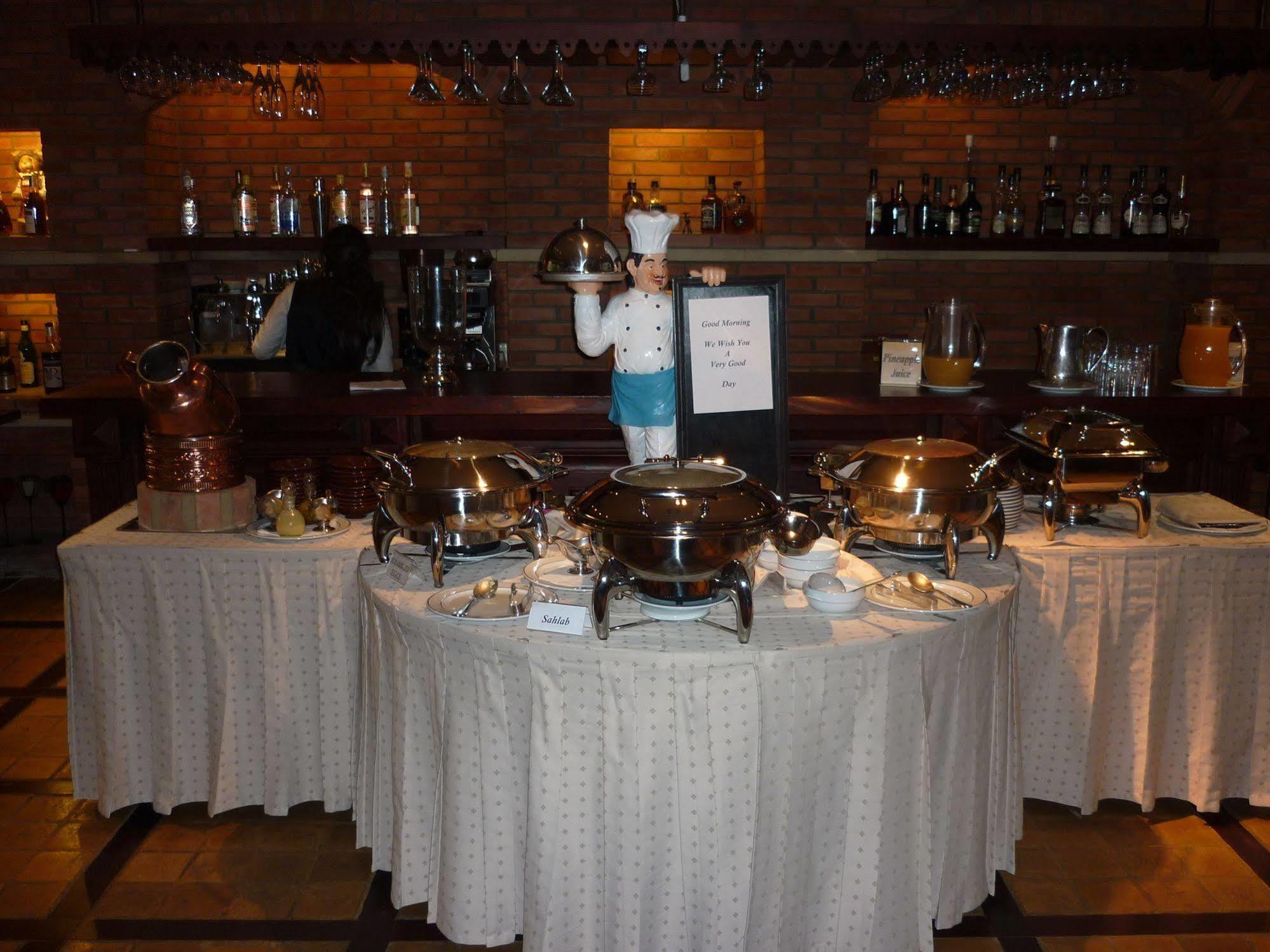 Promenade Hotel Zalqa Luaran gambar